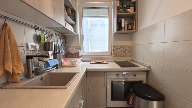 Stan, Trosoban, Prodaja, 64m2, Grge Andrijanovića