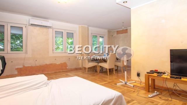 Stan, Trosoban, Prodaja, 84m2, Čukarička padina, Čukarica, Obalskih radnika 7