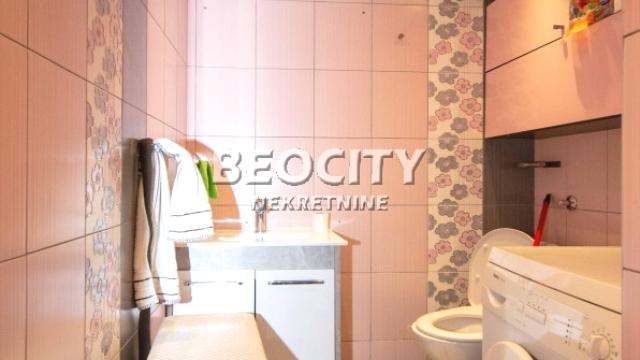 Stan, Trosoban, Prodaja, 84m2, Čukarička padina, Čukarica, Obalskih radnika 7