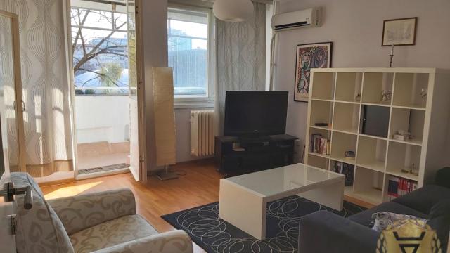 Stan, Trosoban, Izdavanje, 68m2, Blok 21, Novi Beograd, Bulevar Mihajla Pupina
