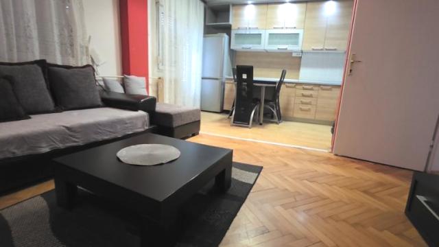 Stan, Trosoban, Izdavanje, 70m2, Karaburma, Palilula, Čika Miše Đurića