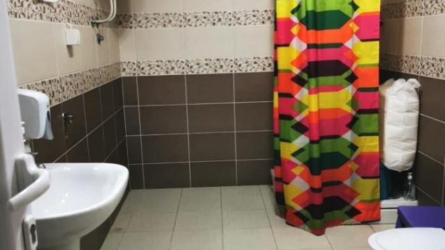 Kuća, Izdavanje, 520m2, Medaković 3, Voždovac, Čedomilja Mitrovića