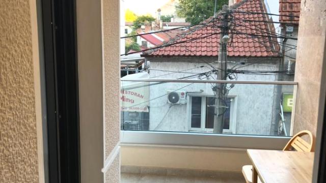 Stan, Dvosoban, Izdavanje, 50m2, Crveni krst, Vračar, Branka Krsmanovica