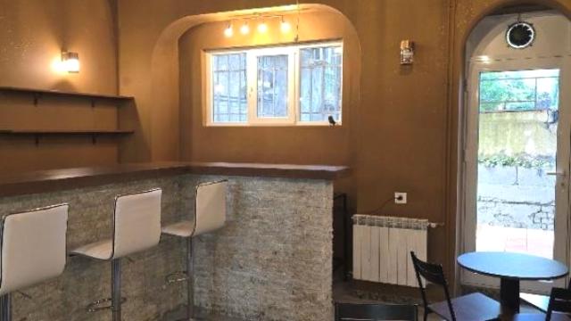 Poslovni prostor, Izdavanje, 40m2, Pravni fakultet, Vračar, Bulevar kralja Aleksandra