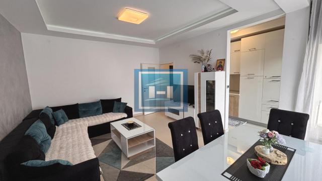 Stan, Trosoban, Prodaja, 68m2, Centar, Gradska lokacija, Jagodina