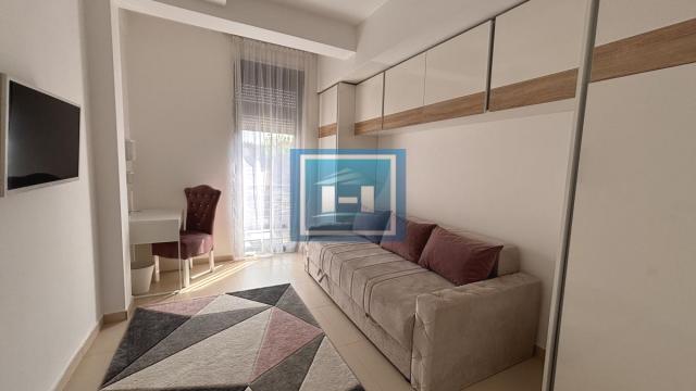 Stan, Trosoban, Prodaja, 68m2, Centar, Gradska lokacija, Jagodina