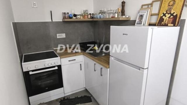 Stan, Garsonjera, Prodaja, 29m2, Adamovićevo Naselje, Novi Sad, Novi Sad