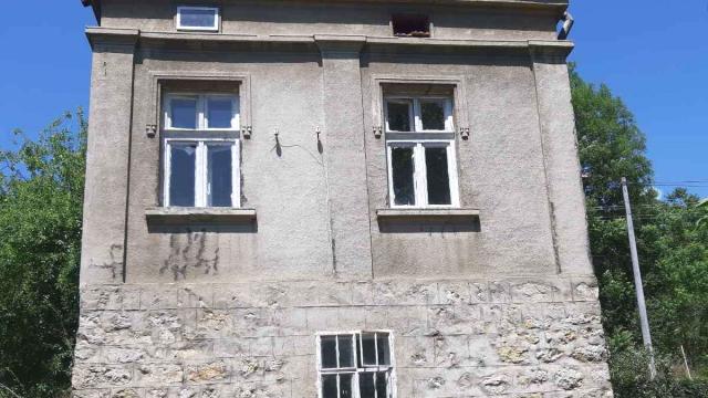 Kuća, Trosoban, Prodaja, 130m2, Svetosavska