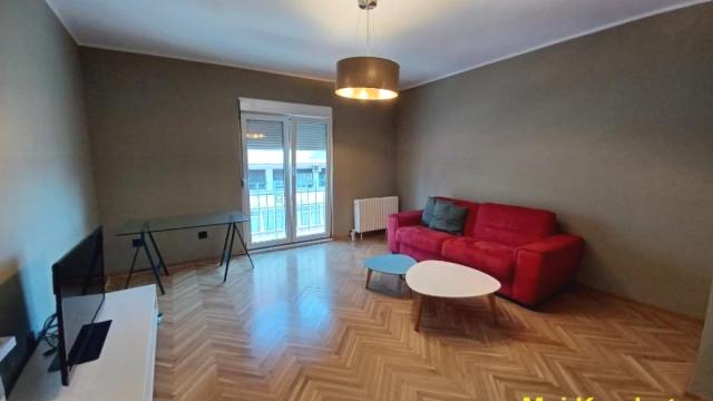 Stan, Trosoban, Izdavanje, 80m2, Slavija, Vračar, Njegoševa