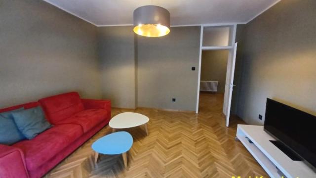 Stan, Trosoban, Izdavanje, 80m2, Slavija, Vračar, Njegoševa