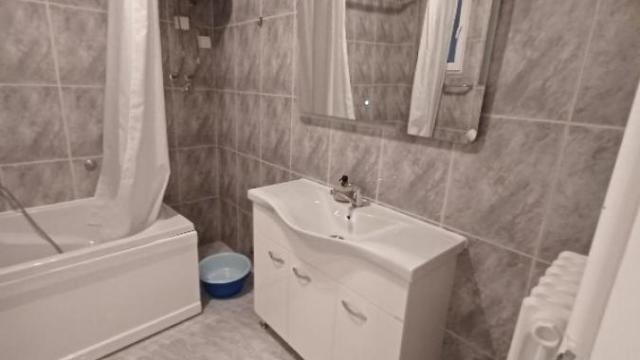 Stan, Trosoban, Izdavanje, 80m2, Slavija, Vračar, Njegoševa