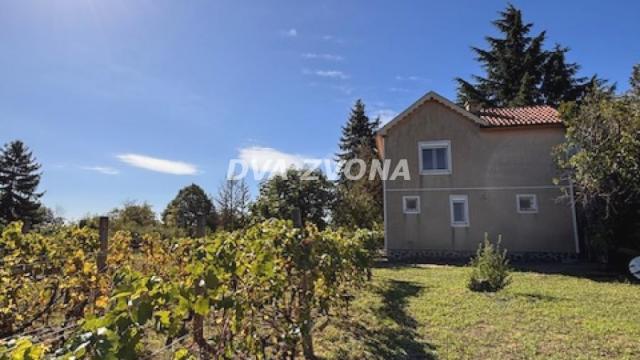 Kuća, četvorosoban, Prodaja, 59m2, Čortanovci, Okolno mesto, Indjija