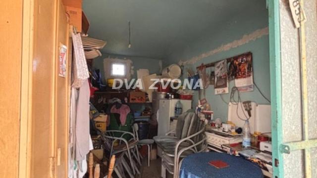 Kuća, četvorosoban, Prodaja, 59m2, Čortanovci, Okolno mesto, Indjija