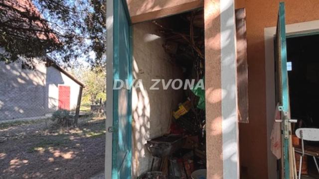 Kuća, četvorosoban, Prodaja, 59m2, Čortanovci, Okolno mesto, Indjija