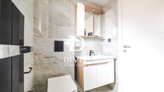 Stan, Dvoiposoban, Izdavanje, 64m2, Pukovnika Pejovića