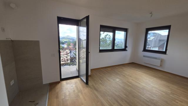 Stan, Dvosoban, Prodaja, 36m2, Breza