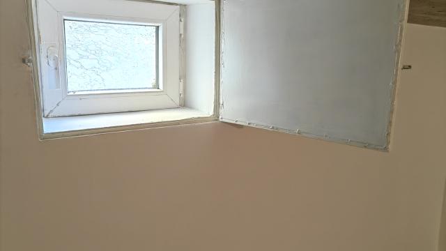 Poslovni prostor, Jednoiposoban, Prodaja, 31m2, Zemun polje, Zemun, Pere Kosorica