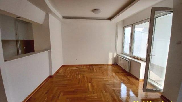 Stan, četvorosoban, Izdavanje, 90m2, Ada Ciganlija, Čukarica, Radnička