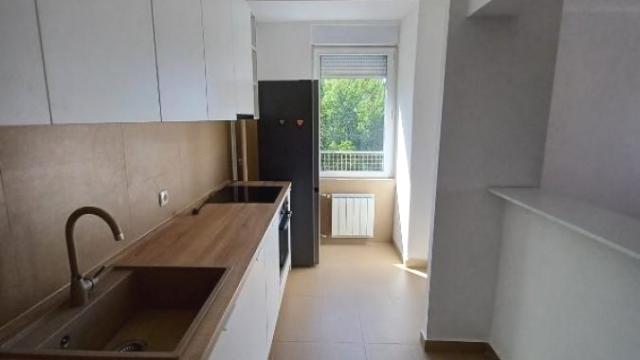 Stan, četvorosoban, Izdavanje, 90m2, Ada Ciganlija, Čukarica, Radnička