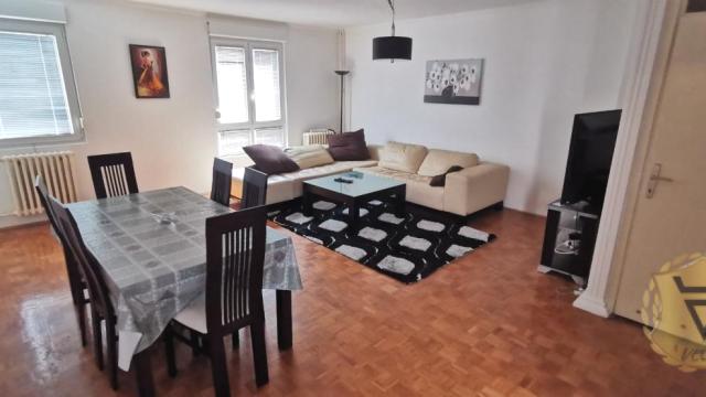 Stan, Dvosoban, Izdavanje, 62m2, Bežanijska kosa 2, Novi Beograd, Ismeta Mujezinovića