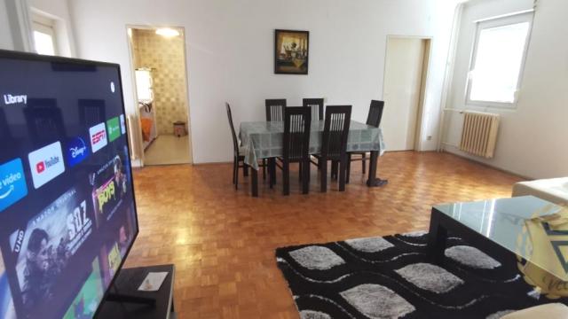 Stan, Dvosoban, Izdavanje, 62m2, Bežanijska kosa 2, Novi Beograd, Ismeta Mujezinovića
