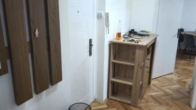 Stan, Dvosoban, Izdavanje, 60m2, Karaburma, Palilula, Patrisa Lumumbe