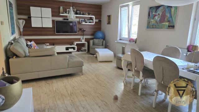 Stan, Trosoban, Izdavanje, 70m2, Slavija, Vračar, Makenzijeva