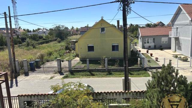 Stan, četvorosoban, Izdavanje, 84m2, Ugrinovci, Zemun, Sremska