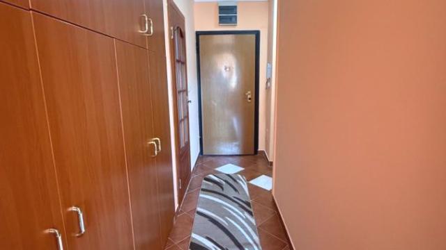 Stan, četvorosoban, Izdavanje, 75m2, Bulbulder, Zvezdara, Dimitrija Tucovića