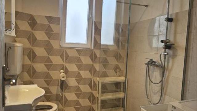 Stan, Dvosoban, Izdavanje, 47m2, Djeram pijaca, Zvezdara, Preševska
