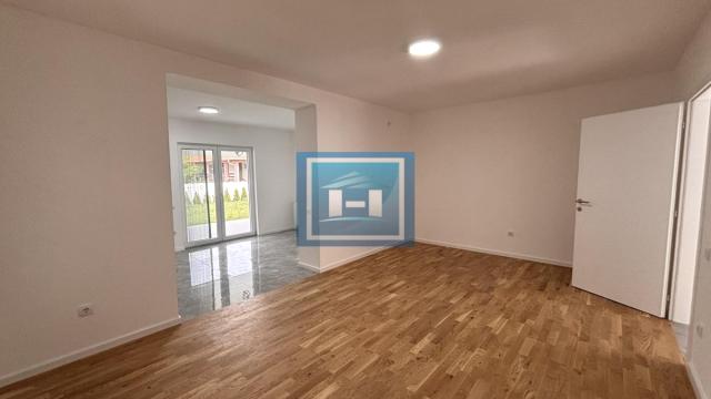 Kuća, Dvoiposoban, Prodaja, 110m2, Tabane, Gradska lokacija, Jagodina