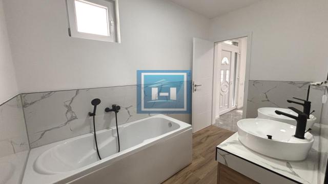 Kuća, Dvoiposoban, Prodaja, 110m2, Tabane, Gradska lokacija, Jagodina