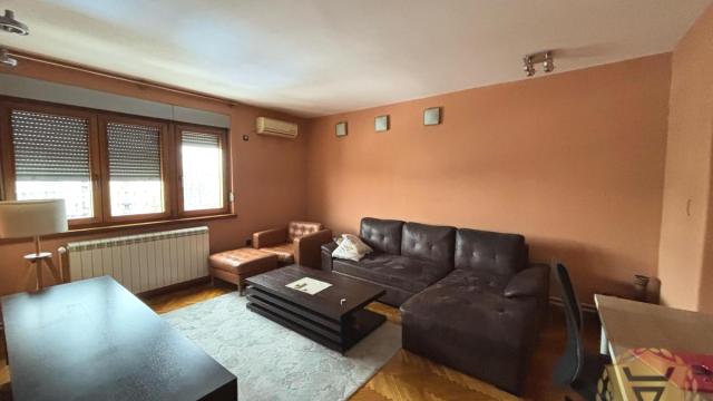 Stan, Dvosoban, Izdavanje, 72m2, Kalenić pijaca, Vračar, Maksima Gorkog