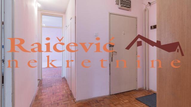 Stan, Dvoiposoban, Prodaja, 63m2, Blok 62, Novi Beograd, Jurija Gagarina