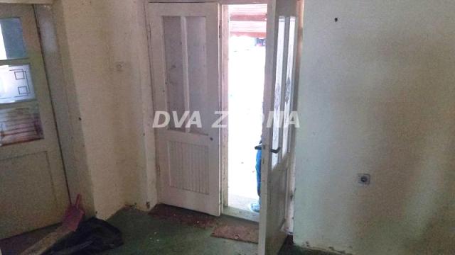 Kuća, Trosoban, Prodaja, 270m2, Centar, Gradska lokacija, Bečej