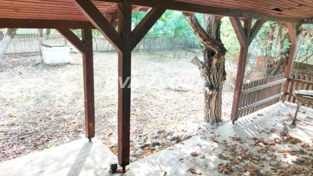 Kuća, Trosoban, Prodaja, 270m2, Centar, Gradska lokacija, Bečej