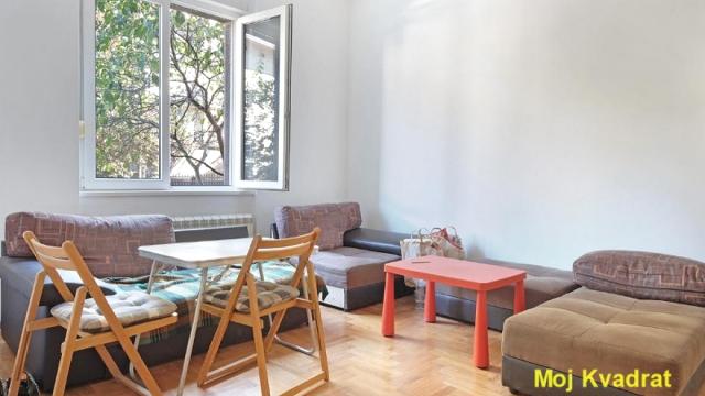 Stan, Trosoban, Prodaja, 50m2, Crveni krst, Vračar, Vele Nigrinove