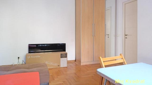 Stan, Trosoban, Prodaja, 50m2, Crveni krst, Vračar, Vele Nigrinove