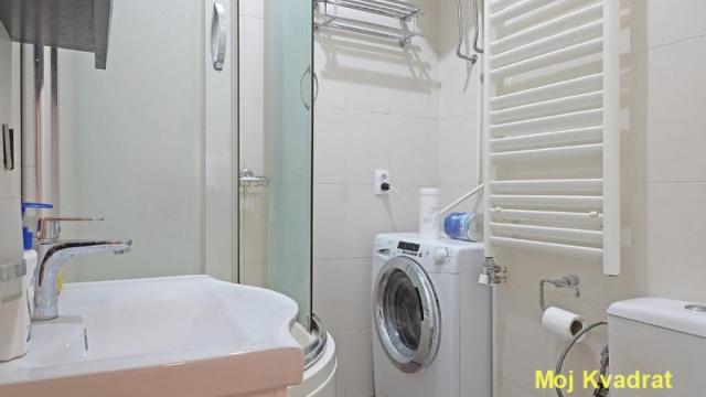 Stan, Trosoban, Prodaja, 50m2, Crveni krst, Vračar, Vele Nigrinove