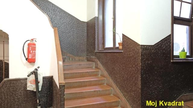 Stan, Trosoban, Prodaja, 50m2, Crveni krst, Vračar, Vele Nigrinove