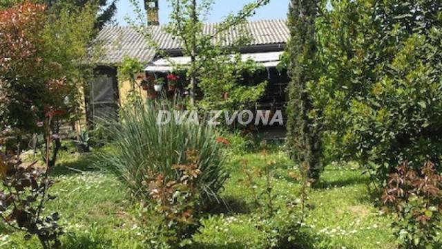 Kuća, Trosoban, Prodaja, 61m2, Sremska Kamenica, Petrovaradin, Novi Sad