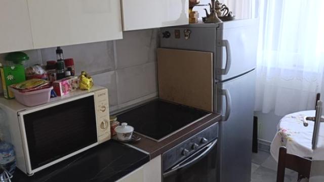 Stan, Dvosoban, Prodaja, 72m2, Blok 70 (kineski tržni centar), Novi Beograd, Jurija Gagarina
