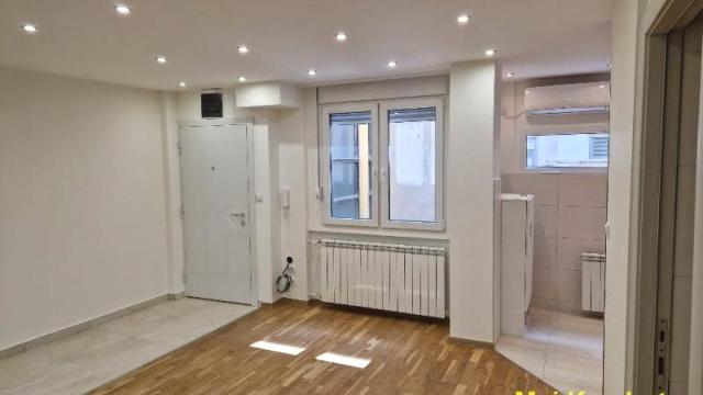 Stan, Dvoiposoban, Prodaja, 55m2, Blok 29, Novi Beograd, Bulevar Zorana Đinđića