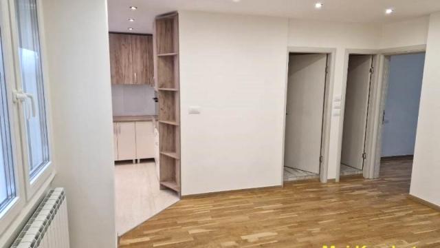 Stan, Dvoiposoban, Prodaja, 55m2, Blok 29, Novi Beograd, Bulevar Zorana Đinđića
