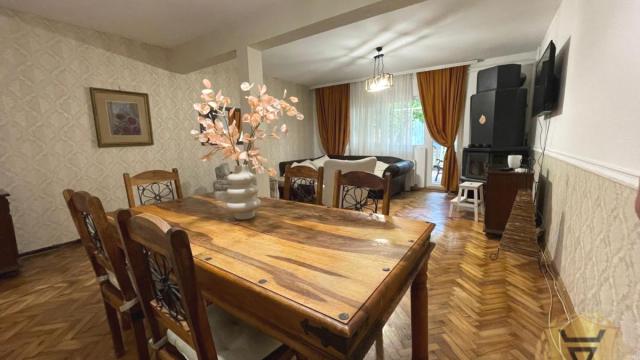 Kuća, Trosoban, Izdavanje, 110m2, Borča, Palilula, Prvog maja