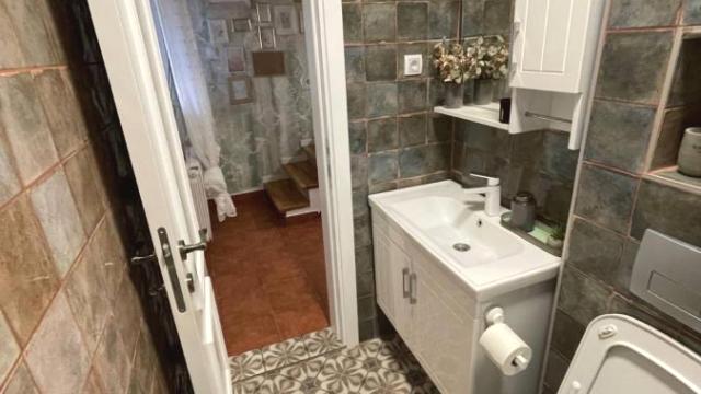 Kuća, Trosoban, Izdavanje, 110m2, Borča, Palilula, Prvog maja