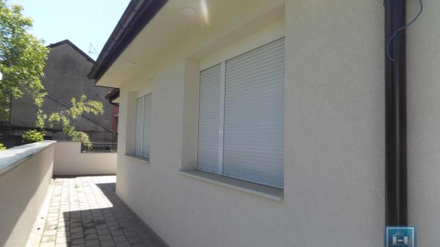 Kuća, Prodaja, 192m2, 4. juli, Gradska lokacija, Paraćin
