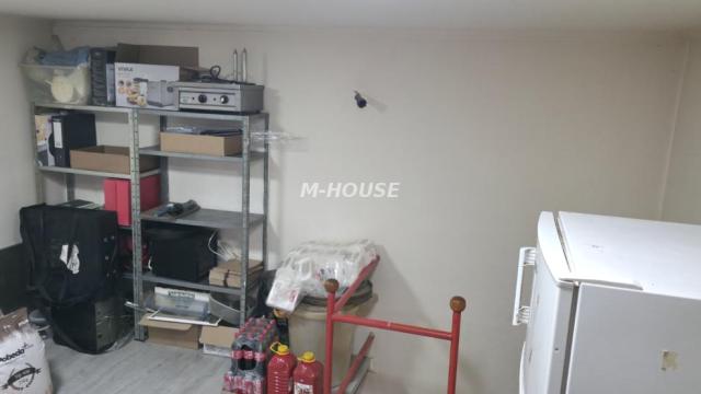 Poslovni prostor, Prodaja, 20m2, Centar, Gradska lokacija, Sombor