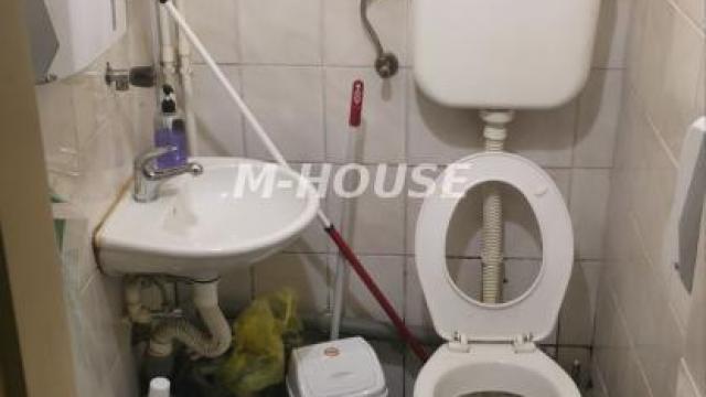 Poslovni prostor, Prodaja, 20m2, Centar, Gradska lokacija, Sombor