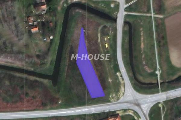 prodaja, plac,
goge-grad-sombor, 949511, plac